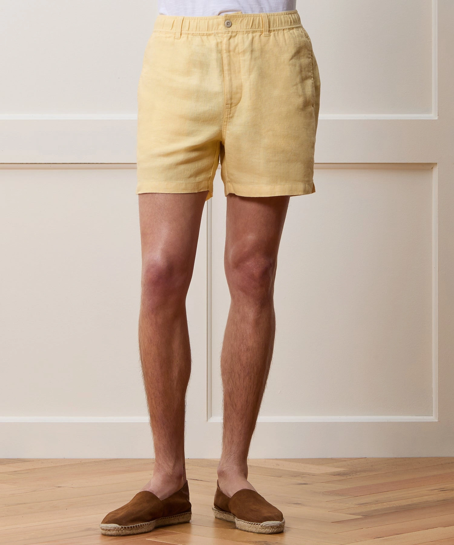 Céad míle fáilte chuig an trá le short Linen Beachcomber, compordach agus stylish don samhradh.